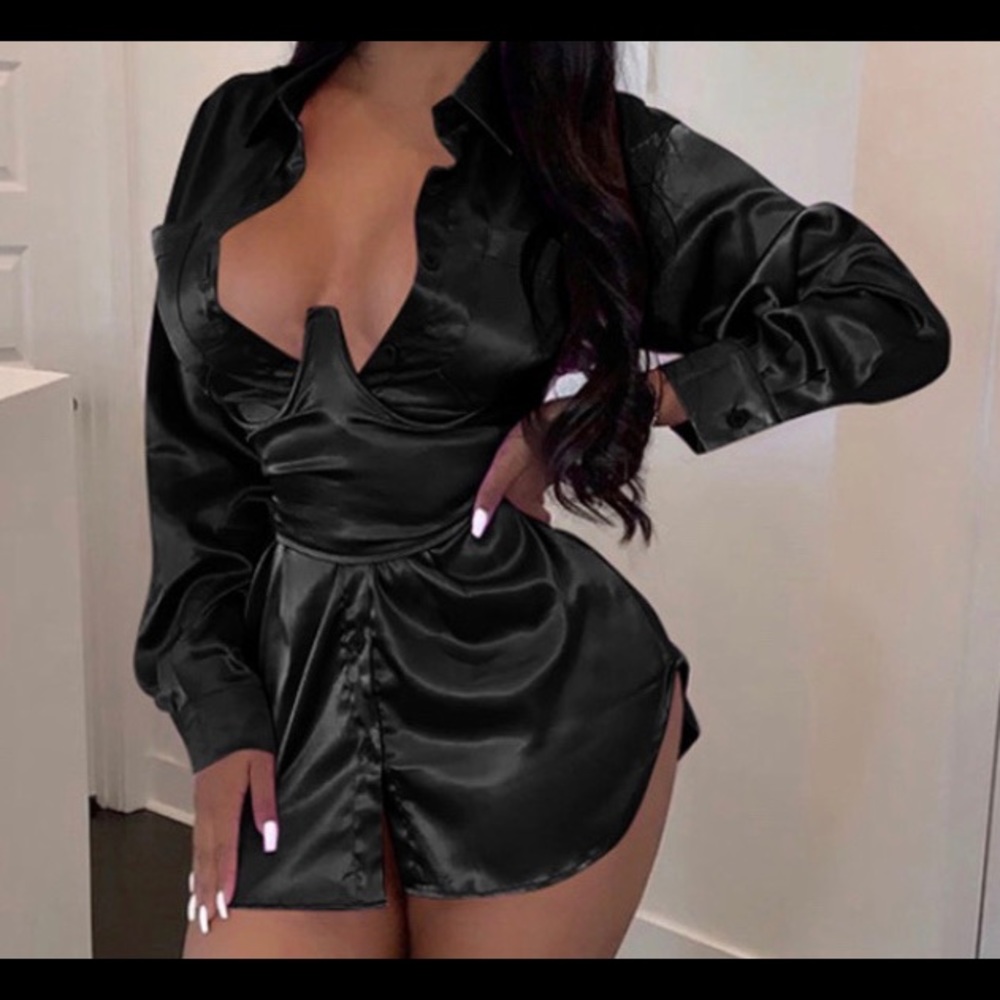 Black corset collar dress